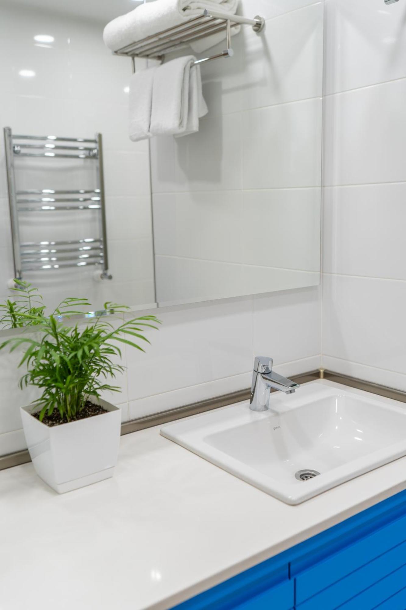 Seagull Beachfront Boutique Hotel บาทูมิ ห้อง รูปภาพ