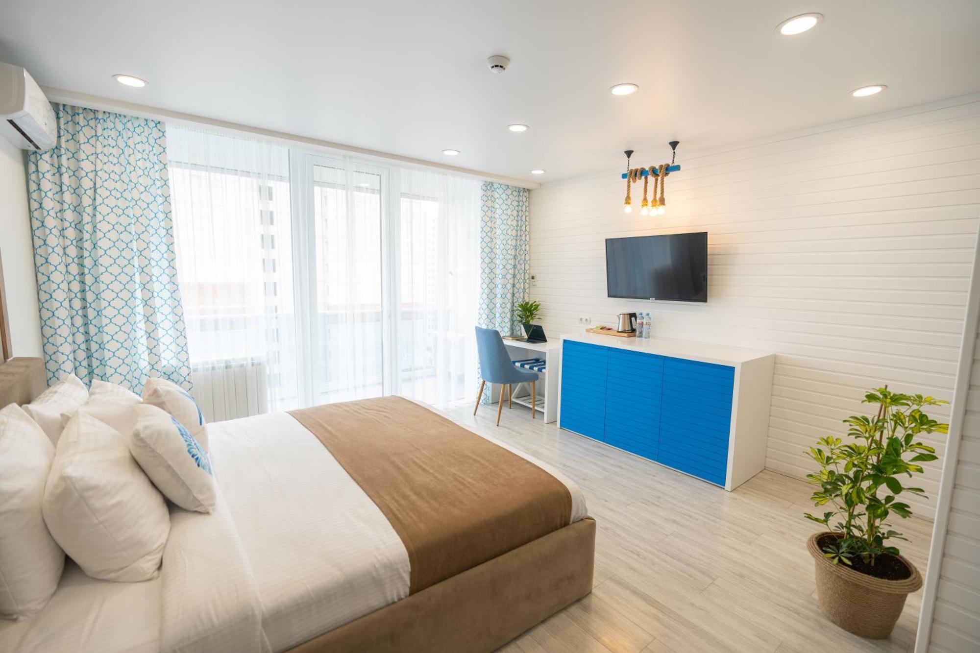Seagull Beachfront Boutique Hotel บาทูมิ ห้อง รูปภาพ
